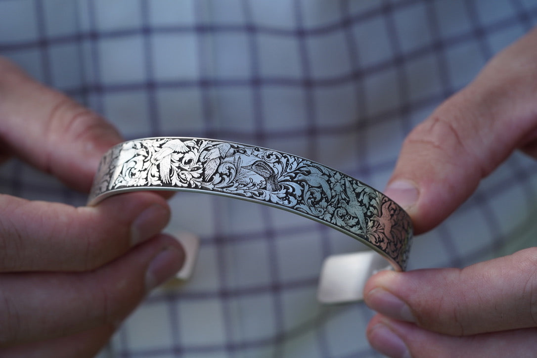 Birds in Flight Engraved Bracelet