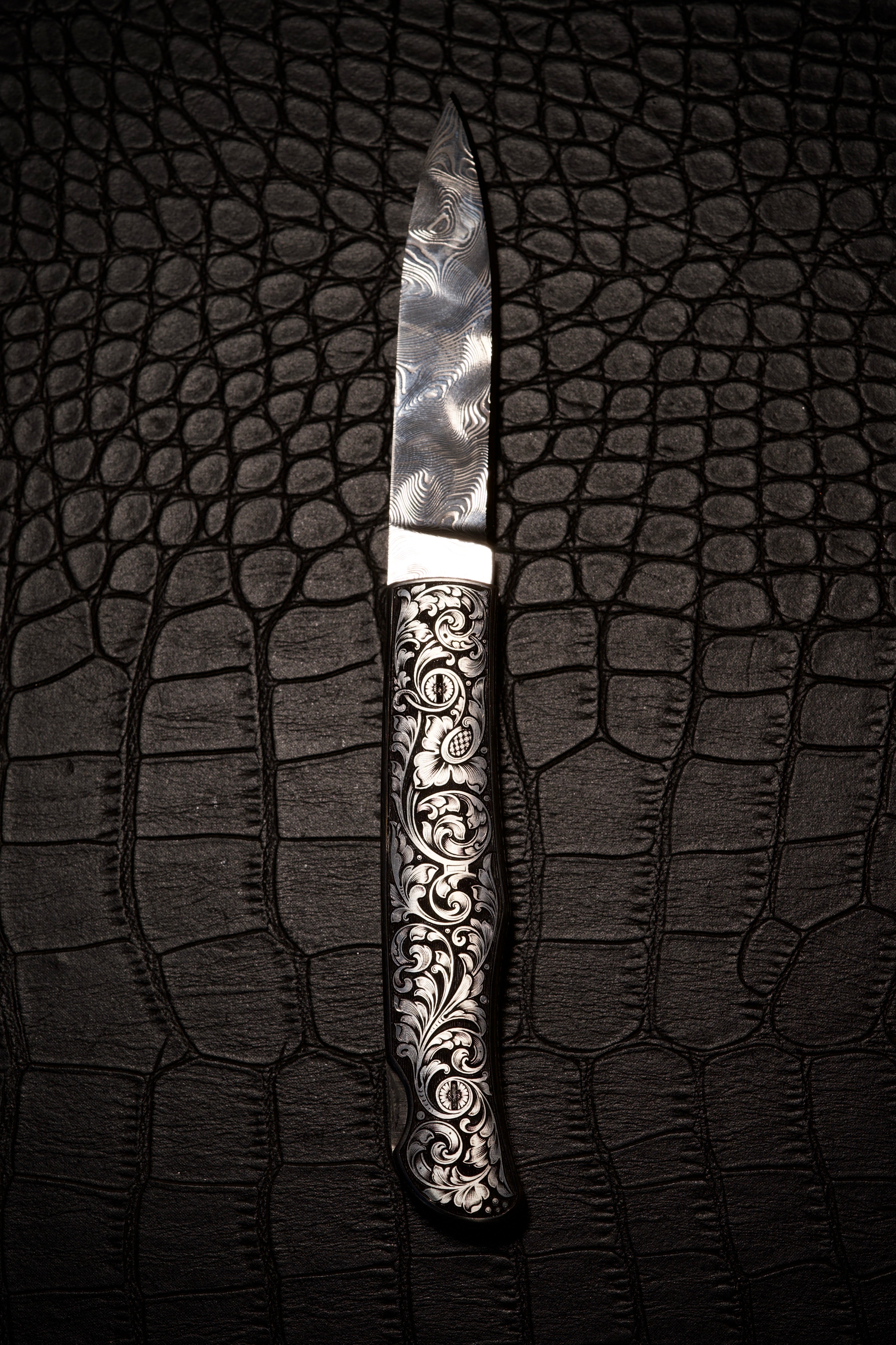 Marcus Hunt Large Acanthus Scroll Engraved Folding Knife