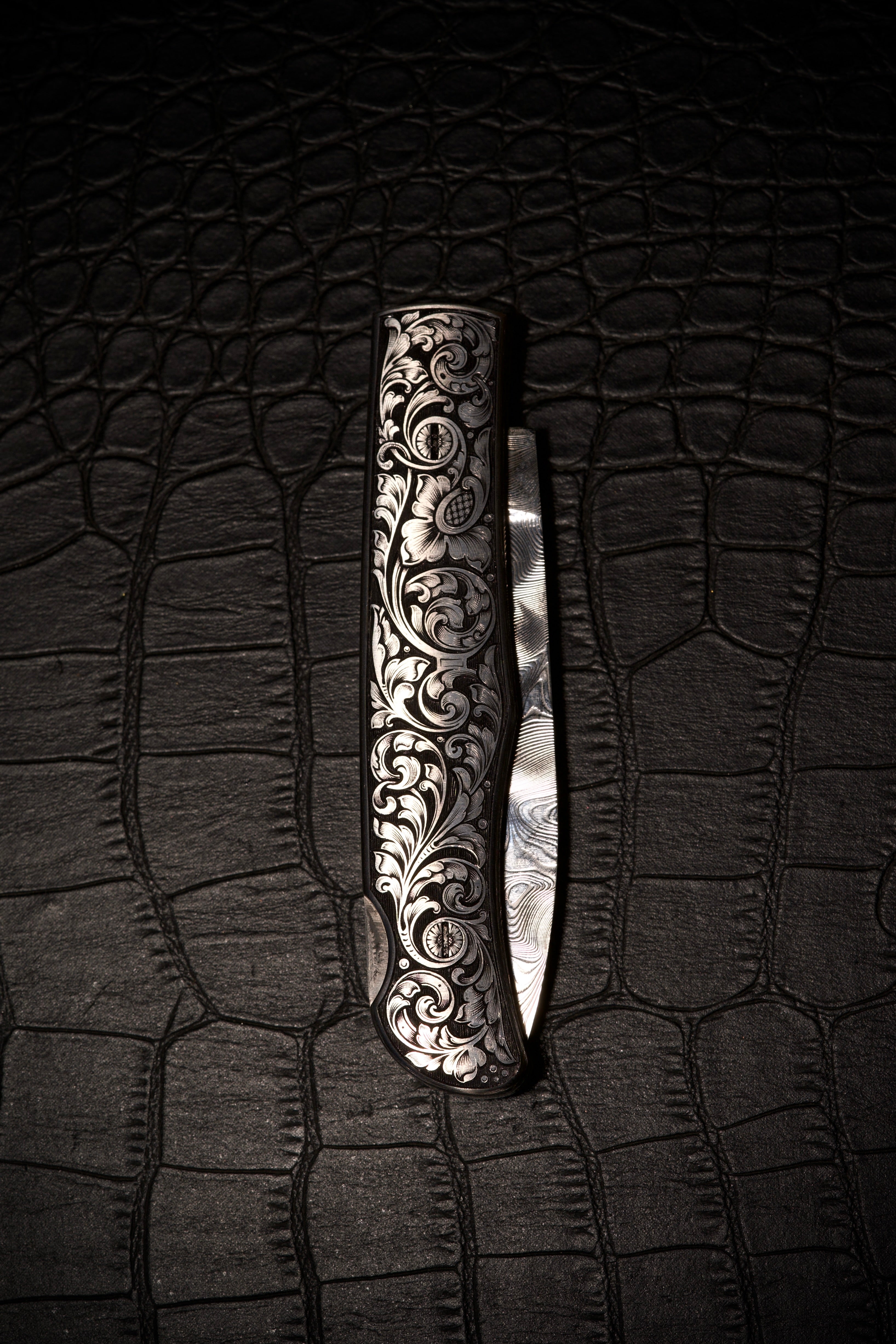 Marcus Hunt Large Acanthus Scroll Engraved Folding Knife