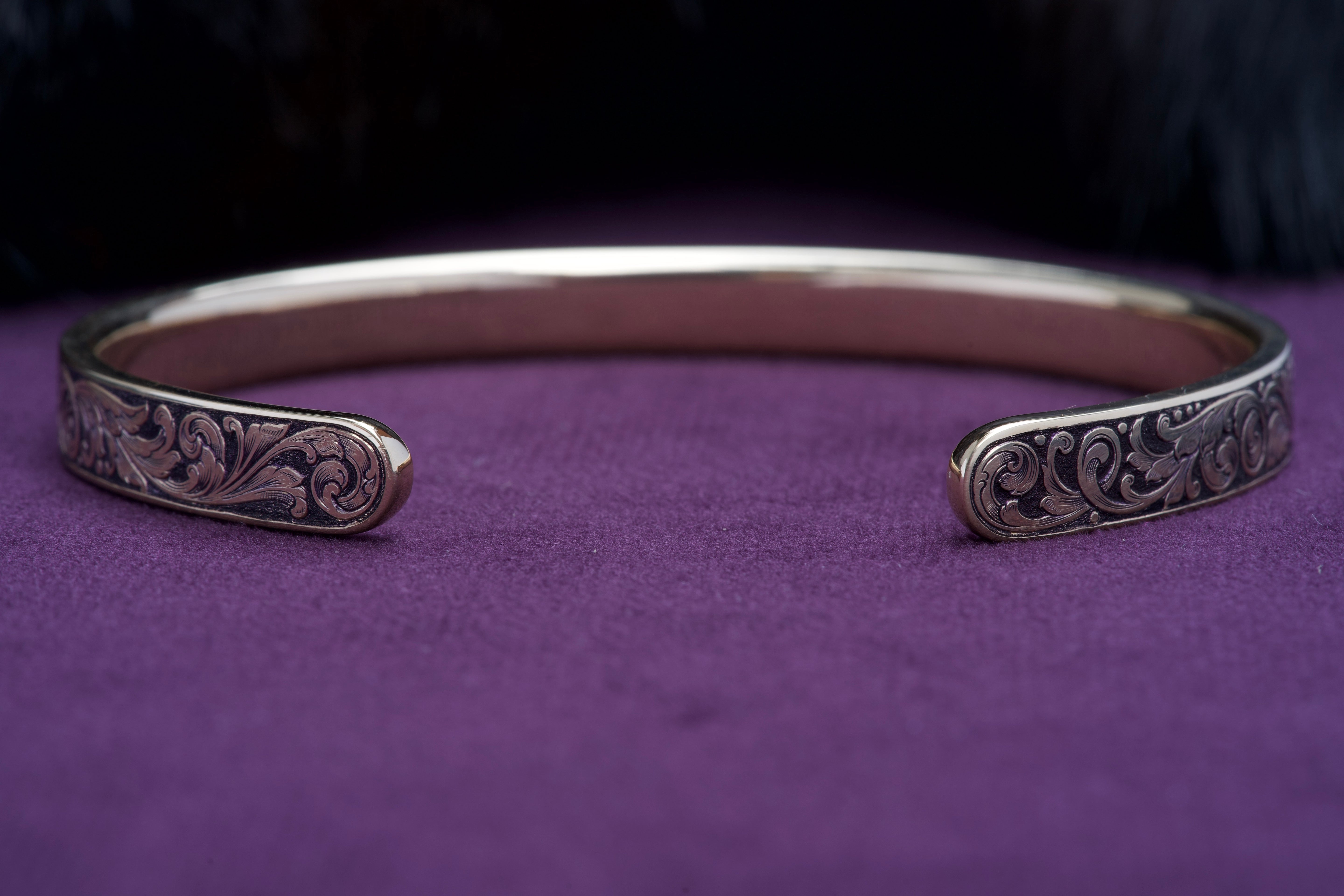 Marcus hunt ken hunt solid gold hand engraved bangle bracelet gun engraving