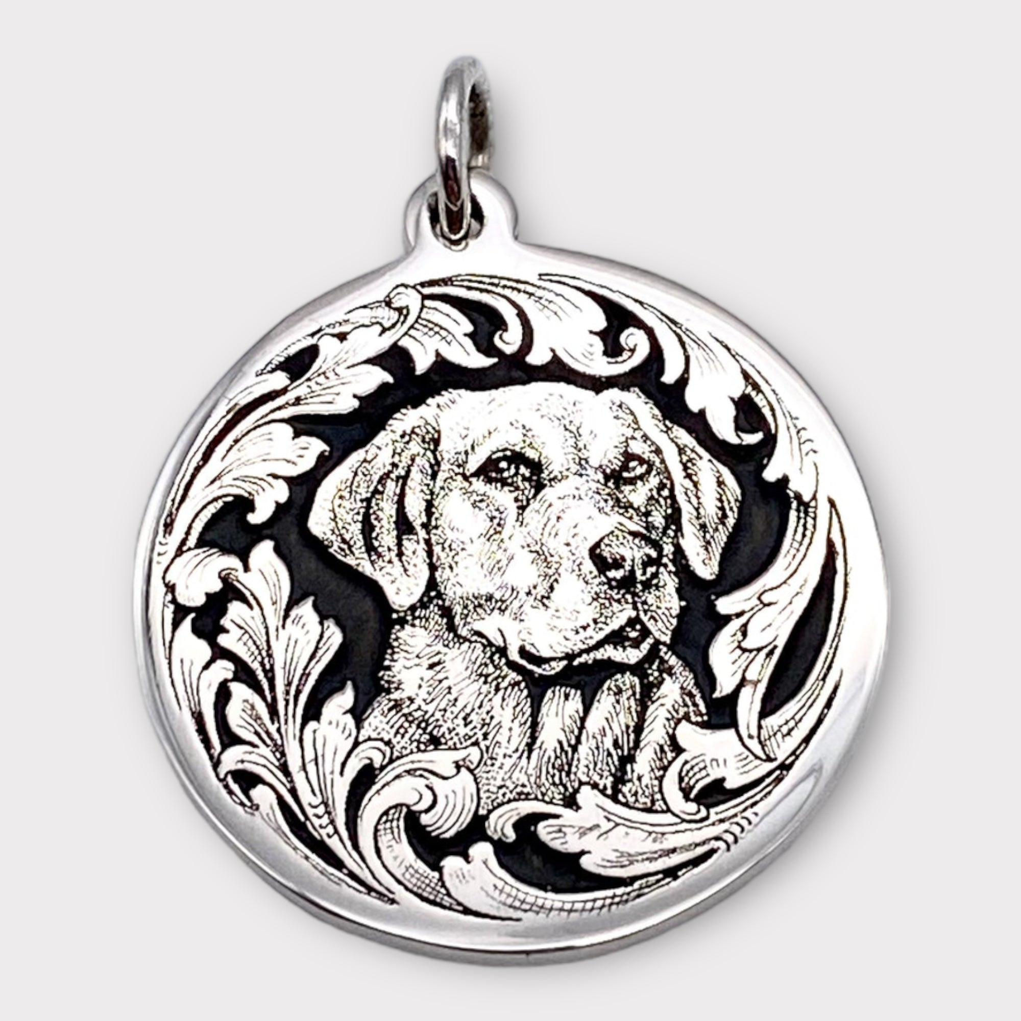 Labrador Pendant