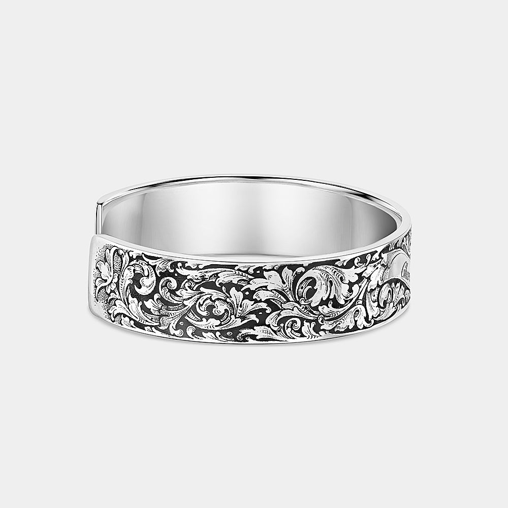 The Personalised Scroll Engraved Bracelet