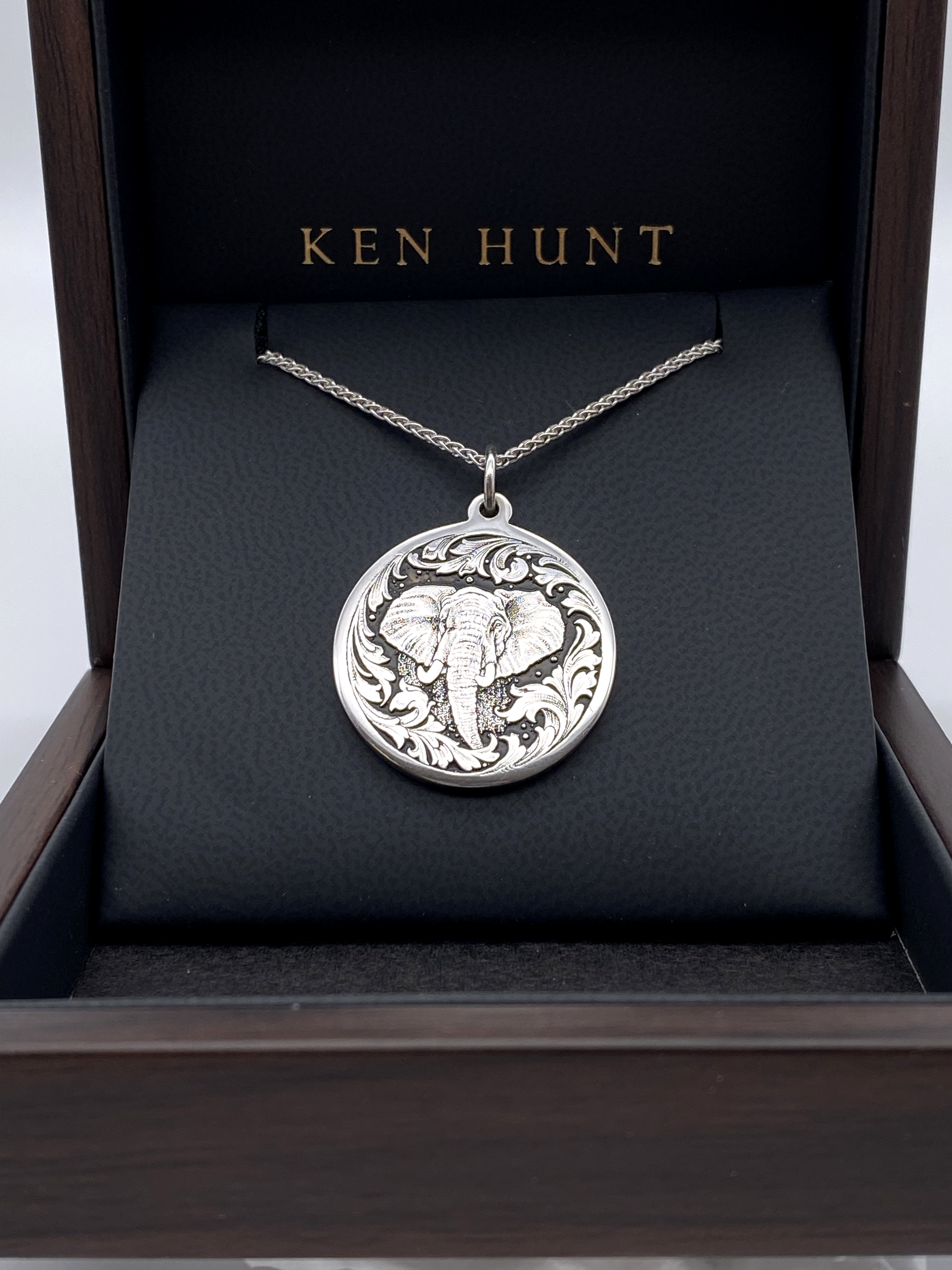 Ken Hunt Big Five Sterling Silver Elephant Pendant